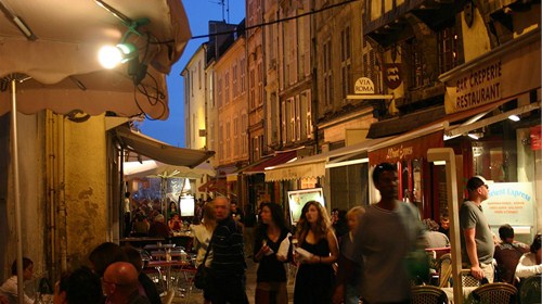 Bars & Nightlife