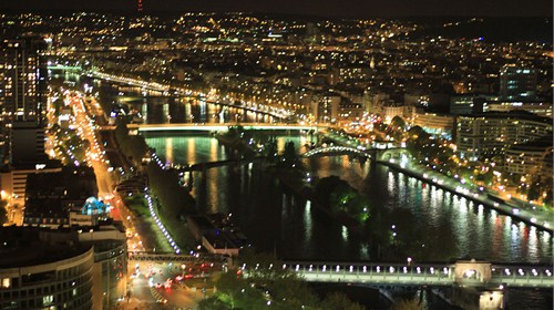Bars & Nightlife