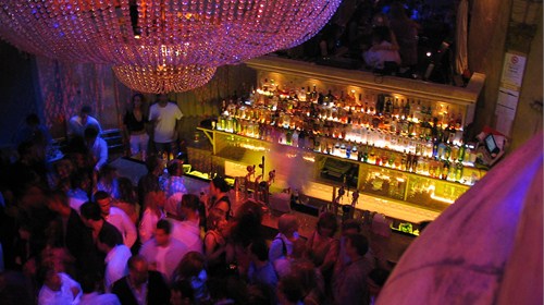 Bars & Nightlife