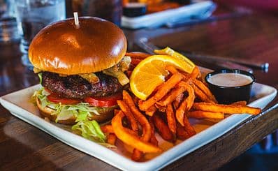 DeDe's Farmhouse Cafe