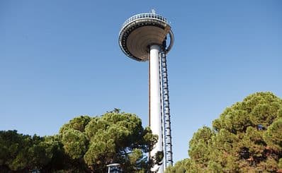 Moncloa's Lighthouse