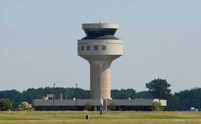 John C. Munro Hamilton International Airport (YMC)