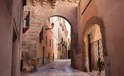 El Casco Antiguo — Old Town