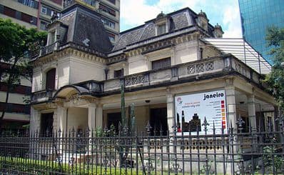 Casa das Rosas