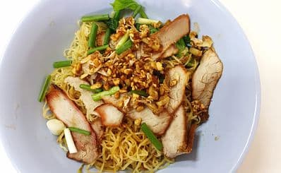 Linh Dan Restaurant (Ha Long City)