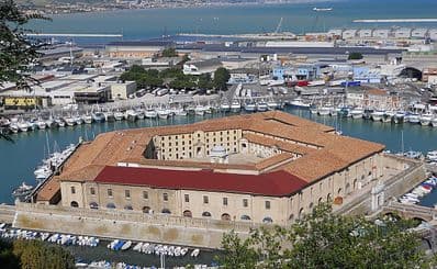 Mole Vanvitelliana
