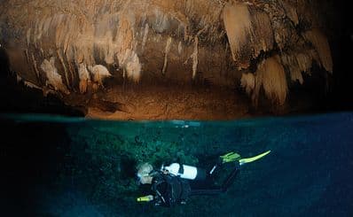 Thundercliff Cave