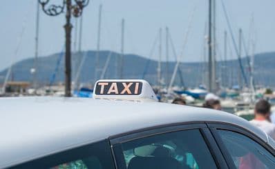 Taxi