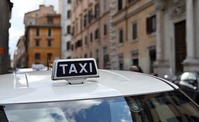 Taxi