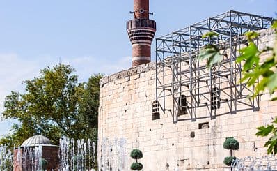 Temple of Augustus and Rome
