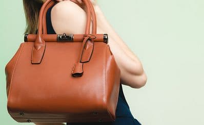 Alysa Borse e Accessori