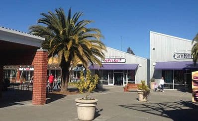 Petaluma Village Premium Outlets