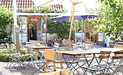 Mölle Krukmakeri & Café