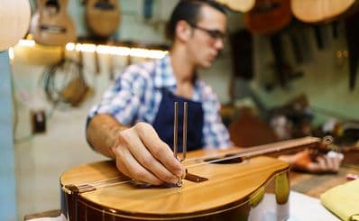 Casa Da Guitarra (House of Guitars)