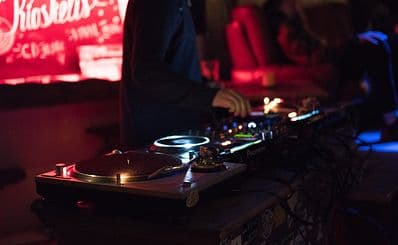 Societén Nightclub & Bars