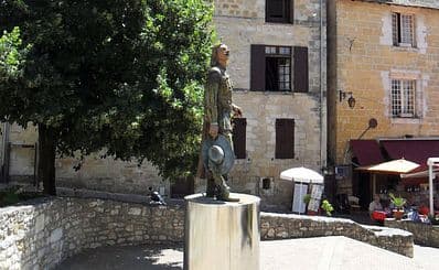 Cyrano De Bergerac Statue