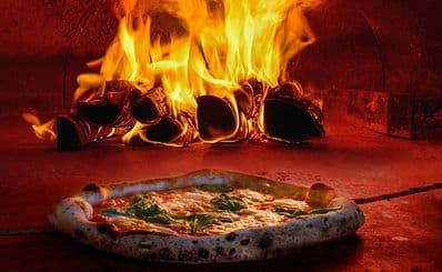 Julius Pizzeria