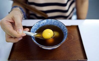 Fangpo Gaotuan Shop / 芳婆糕团店