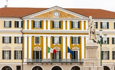 Piazza Galimberti