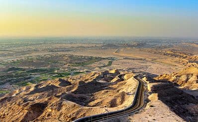 Jebel Hafeet Road and Mountain