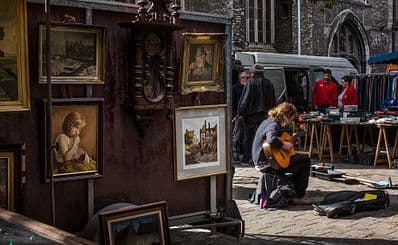 Flea market at Bij Sint-Jacobs