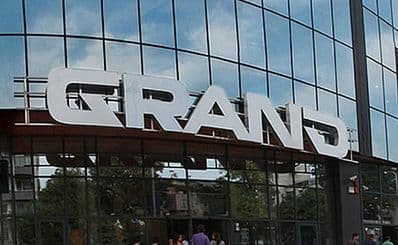 Shopping Center Grand