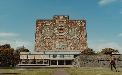 UNAM