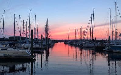The Dock Bar & Restaurant (Urangan)
