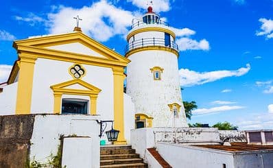 Guia Fortress & Lighthouse
