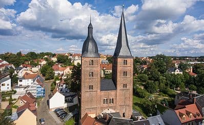 Rote Spitzen