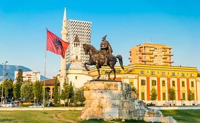 Skanderbeg Statue