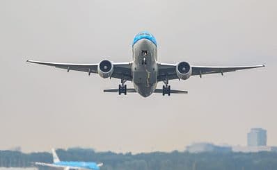 Airports Nearby