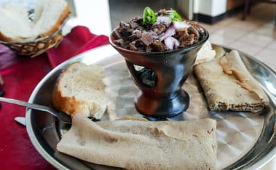 Lucy Lounge & Restaurant
