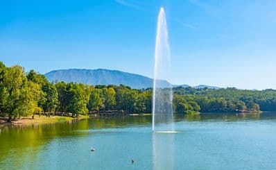 Grand Park of Tirana (Parku i Madh)