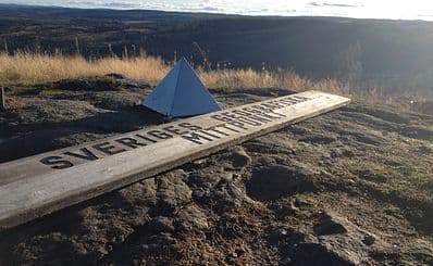 Flataklocken — the Geographical Midpoint of Sweden