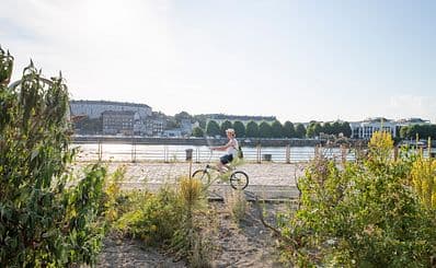 Explore Nantes by Bike
