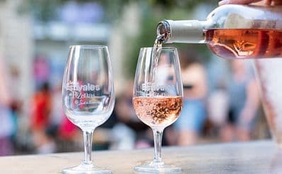 SOMMERFESTENE I PÉZENAS