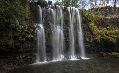 Llanos del Cortés Waterfall