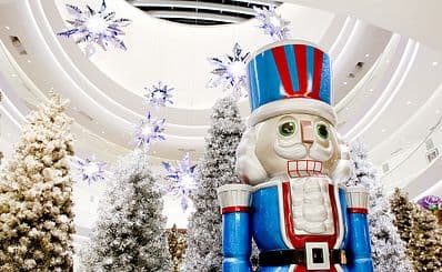 Holiday Shopping at Mall of America