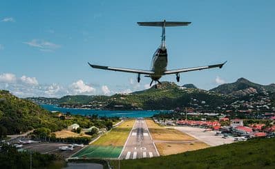 Gustaf III Airport (SBH)