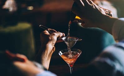 Drinkers Paradise Bar