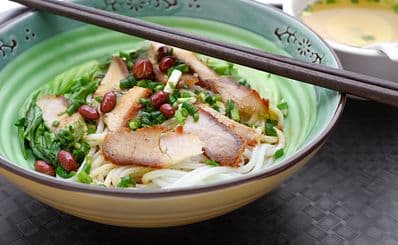 Shiji Rice Noodle / 石记米粉