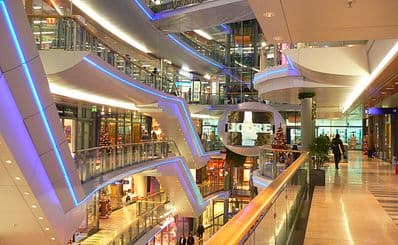 Shopping-Malls/ Sevens