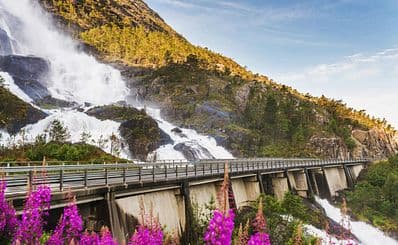 Langfoss Waterfall