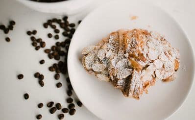 Le Banneton Café & French Bakery