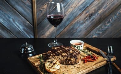 Beef & Wines