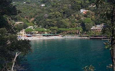 Paraggi Beach