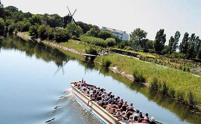 Boat Sightseeing