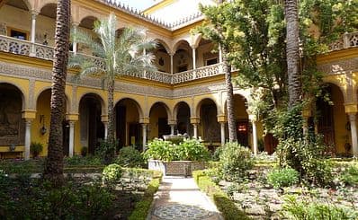 Palacio de las Dueñas