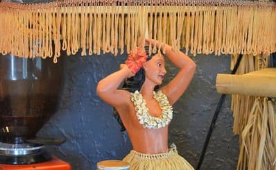 Hula Lamps of Hawaii (Kailua-Kona)